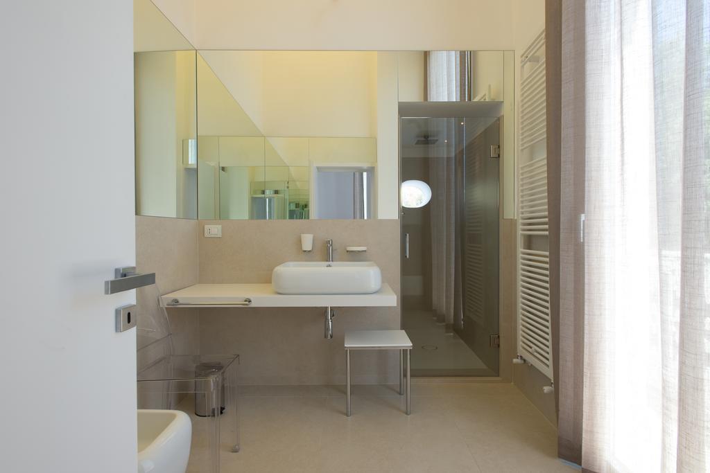 Le Bifore Charming House Lecce Zewnętrze zdjęcie