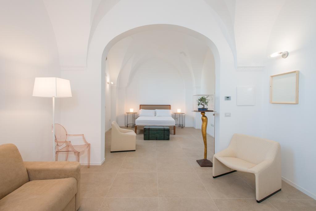 Le Bifore Charming House Lecce Zewnętrze zdjęcie