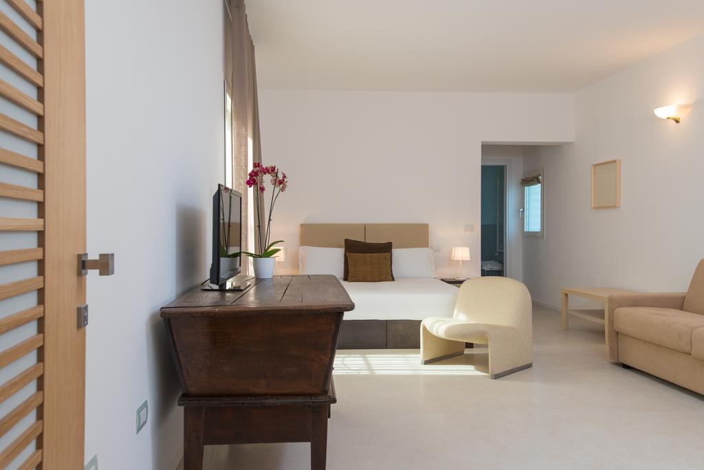 Le Bifore Charming House Lecce Zewnętrze zdjęcie