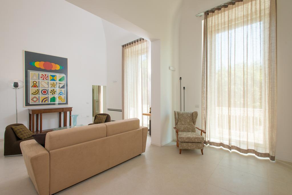 Le Bifore Charming House Lecce Zewnętrze zdjęcie