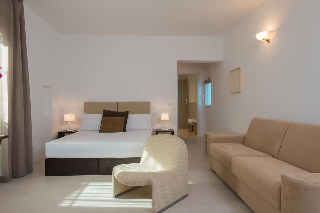 Le Bifore Charming House Lecce Zewnętrze zdjęcie