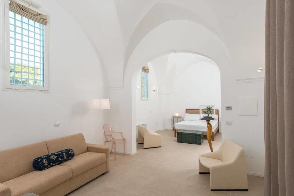 Le Bifore Charming House Lecce Zewnętrze zdjęcie